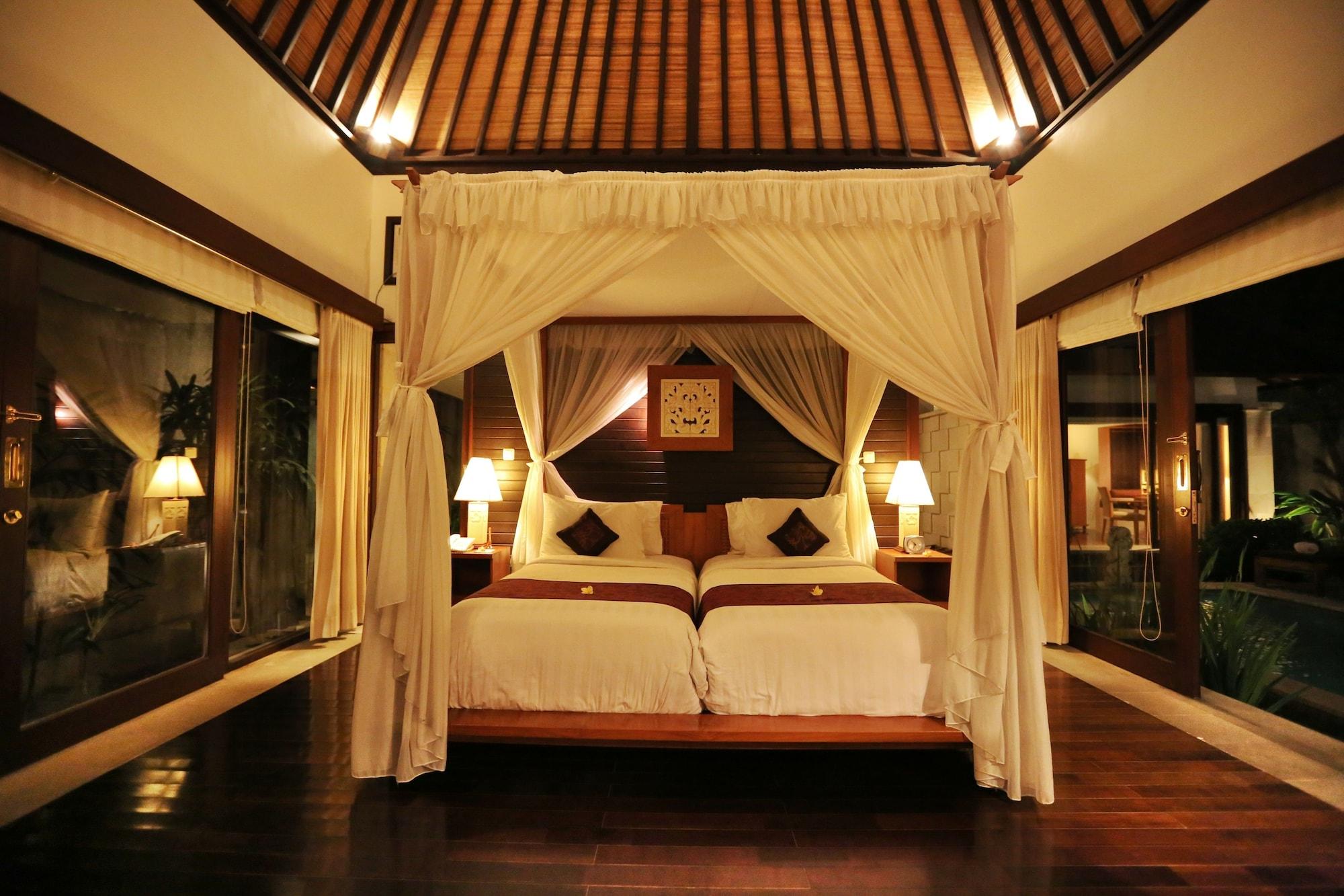 The Sanyas * Seminyak (Bali)